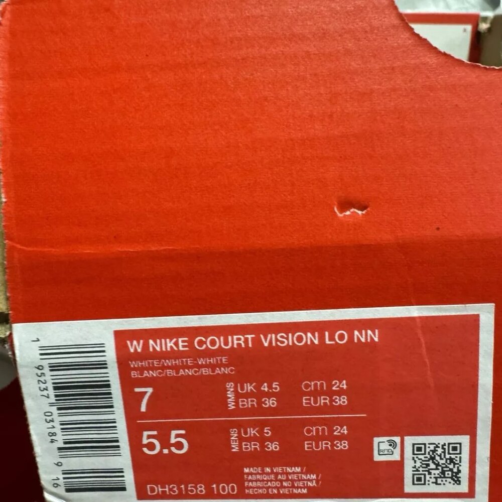 Nike Women’s Court Vision Lo Sneaker White Size 7 M - Picture 6 of 6